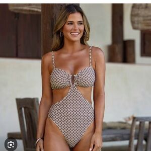 NWOT Cupshe Brown Geometric One-Piece Swimsuit